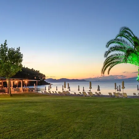 Aparthotel Komitsa Luxury