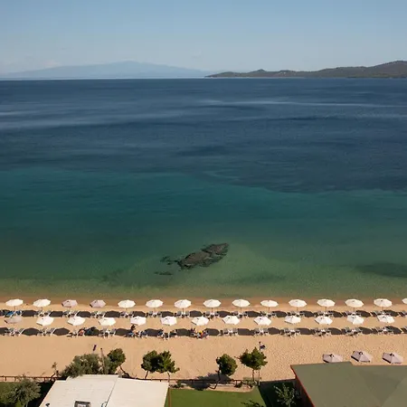 Komitsa Luxury