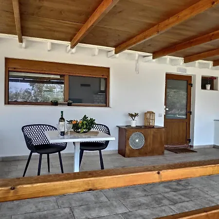 Aparthotel Komitsa Luxury