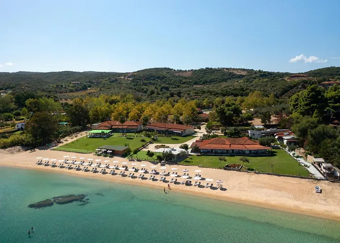 Aparthotel Komitsa Luxury 3*