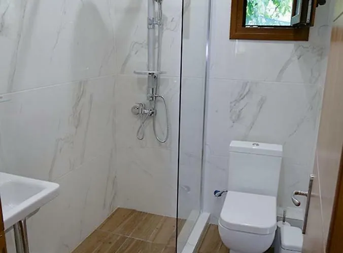 Komitsa Luxury Aparthotel