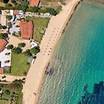 Komitsa Luxury