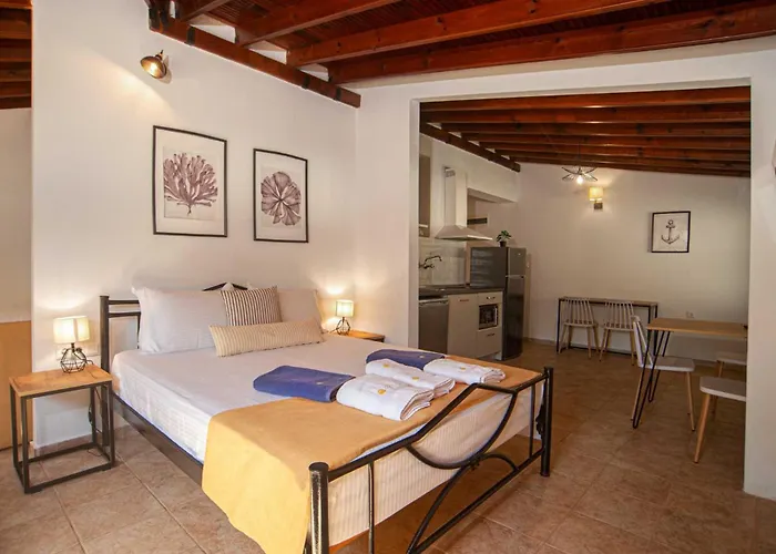 Apartahotel Komitsa Luxury