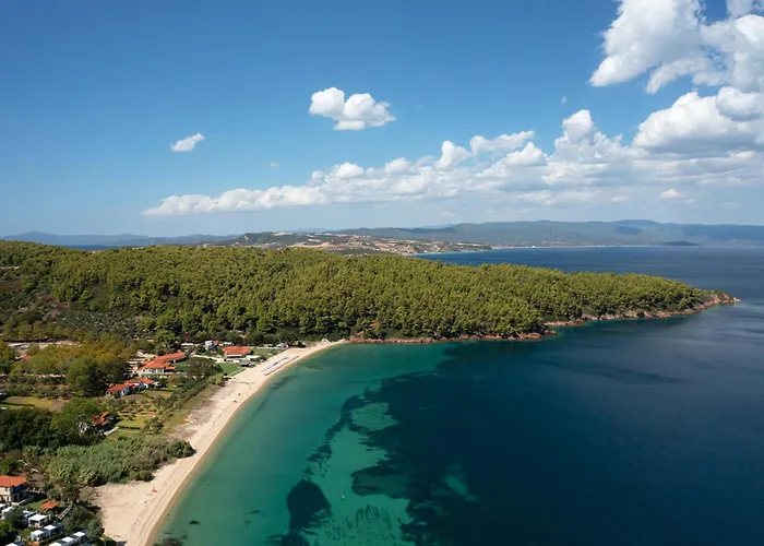 Komitsa Luxury Apartahotel