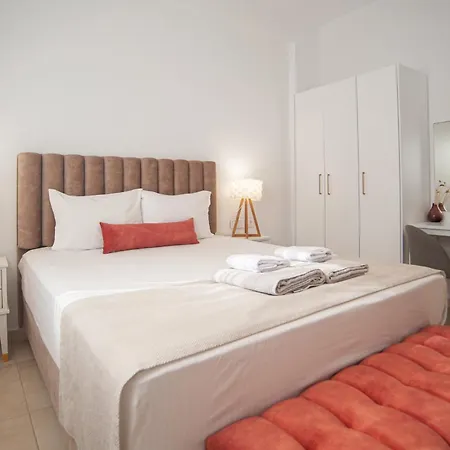 Komitsa Luxury