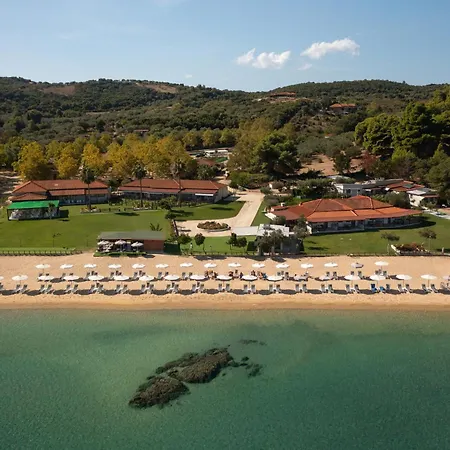 Komitsa Luxury