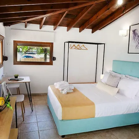 Komitsa Luxury