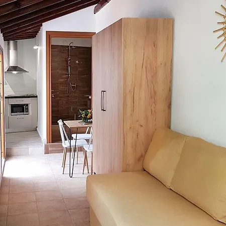 Hotel de apartamente Komitsa Luxury